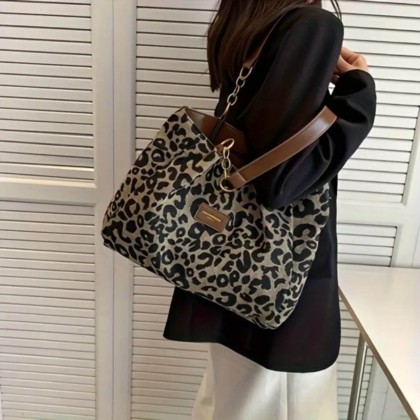 Karine™ - Elegant Leopard Skulderveske
