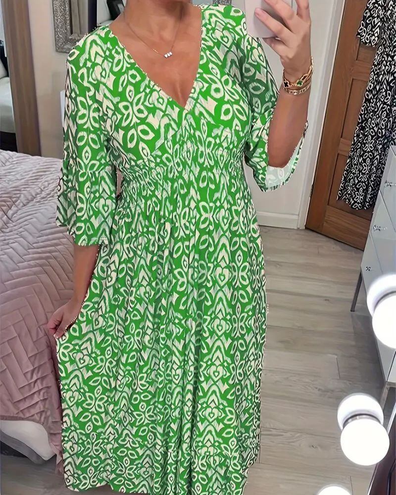 Lotte™ – Avslappet Bohemsk Sommerkjole med V-hals