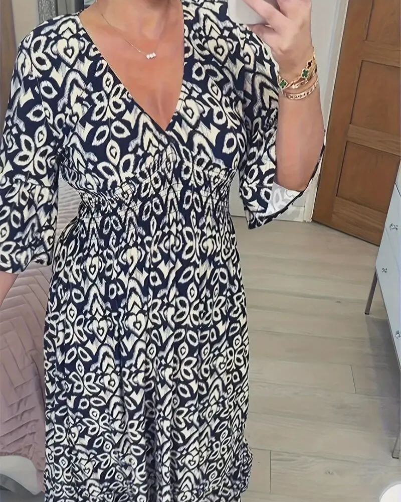 Lotte™ – Avslappet Bohemsk Sommerkjole med V-hals