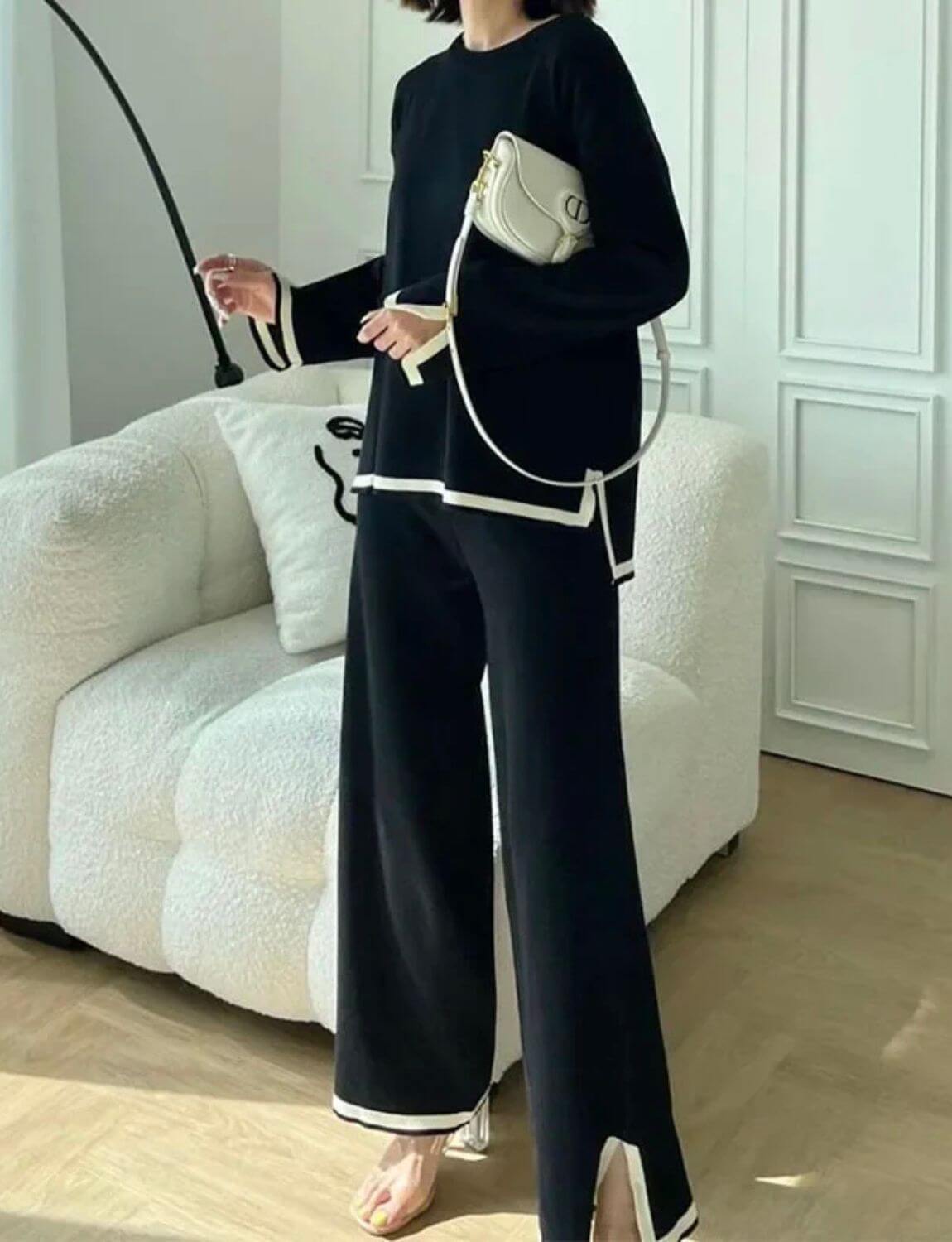 Lovisa™ – Komfortabelt sett med topp og bukse